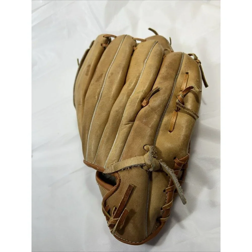 Daewoo 12.5 Baseball Softball Left Handed Glove - Picture 5 of 14